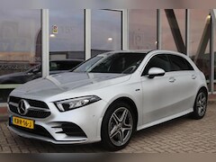 Mercedes-Benz A-klasse - A250e 218PK AUTOMAAT AMG Leer | SOH 99% | Navi Plus | Camera | Stoelverw. | Distronic Plus