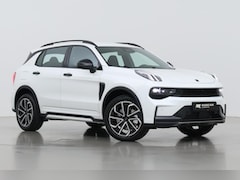 Lynk & Co 01 - 1.5 Core | ACC | Camera | Carplay | 19 inch | LED | Draadloos opladen