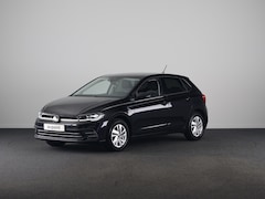 Volkswagen Polo - 1.0 TSI Style 95PK DSG | Navigatie via app | Parkeersensoren voor en achter | LED koplampe