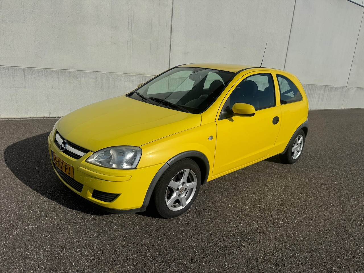 Opel Corsa - 1.2-16V Enjoy Airco nieuwe apk - AutoWereld.nl