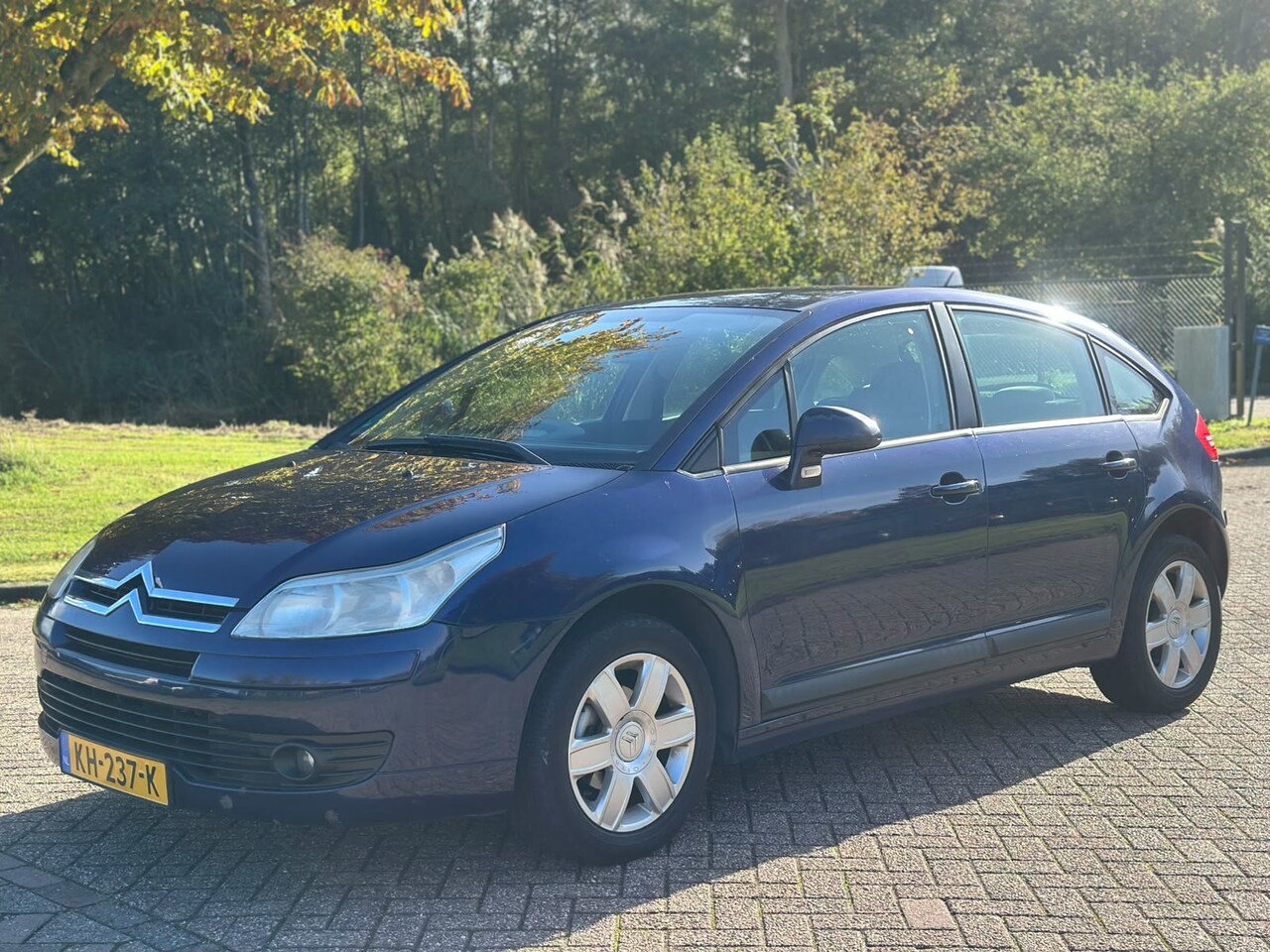 Citroën C4 - 1.6-16V Exclusive/AIRCO/CRUISE - AutoWereld.nl