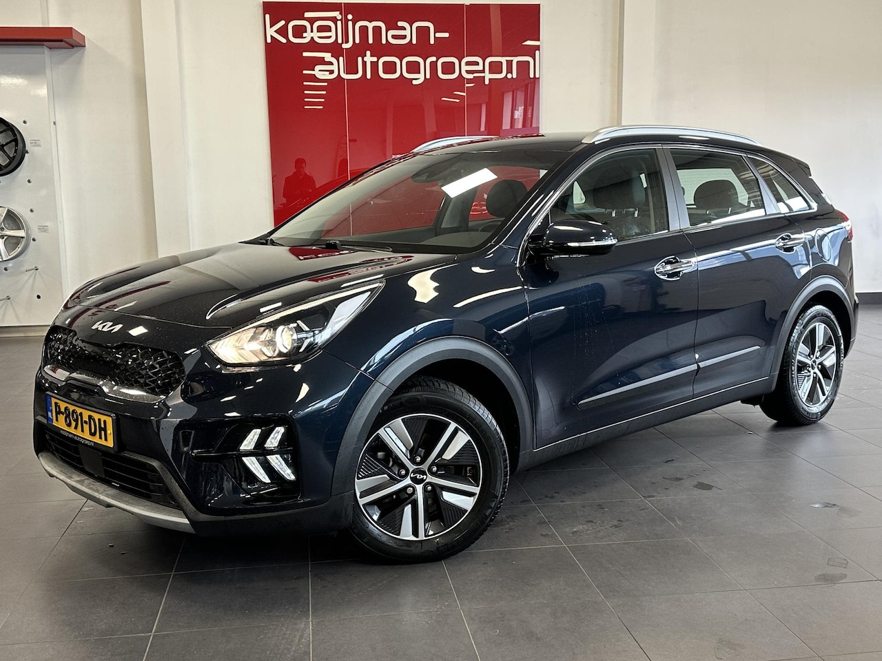 Kia Niro - 1.6 GDi Hybrid DynamicLine NL Auto, Slechts 43635km, Dealeronderhouden met trekhaak! - AutoWereld.nl