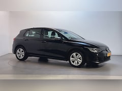 Volkswagen Golf - 1.0 TSI 110pk Life Sfeerverlichting Navigatie App-Connect DAB+