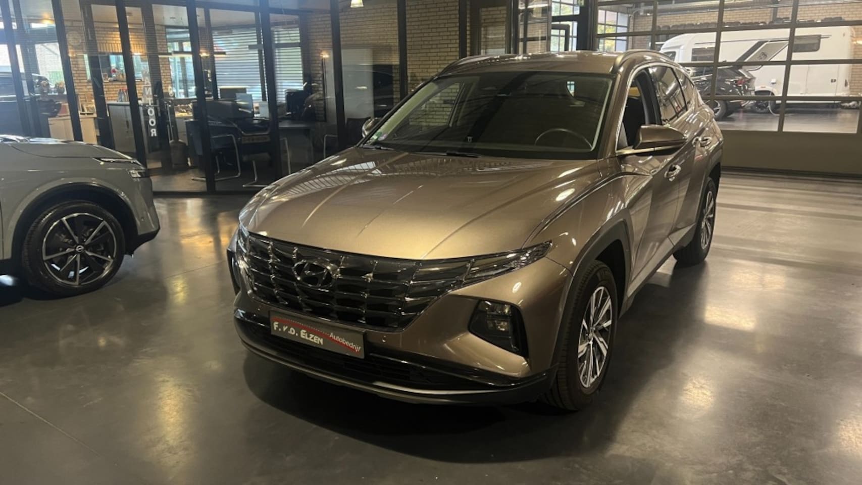 Hyundai Tucson - 1.6 T-GDI Hybride 1650 Kg trekhaak gewicht 230 pk - AutoWereld.nl