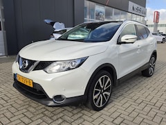 Nissan Qashqai - 1.6 Tekna | Trekhaak | Panoramadak | 360° camera |