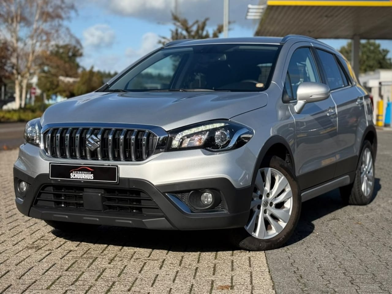 Suzuki S-Cross - 1.4 SELECT BOOSTERJET A/T CARPLAY CAMERA TREKHAAK - AutoWereld.nl