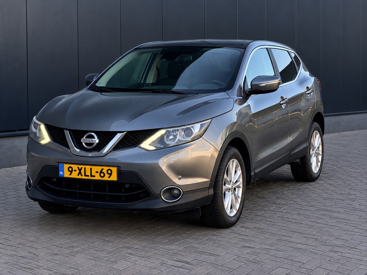 Nissan Qashqai - 1.5 dCi Connect Edition Panoramadak led - AutoWereld.nl