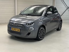 Fiat 500 C - La Prima 42 kWh / Cabrio / Full map navigatie / SOH 91, 76% / All season banden / Apple ca