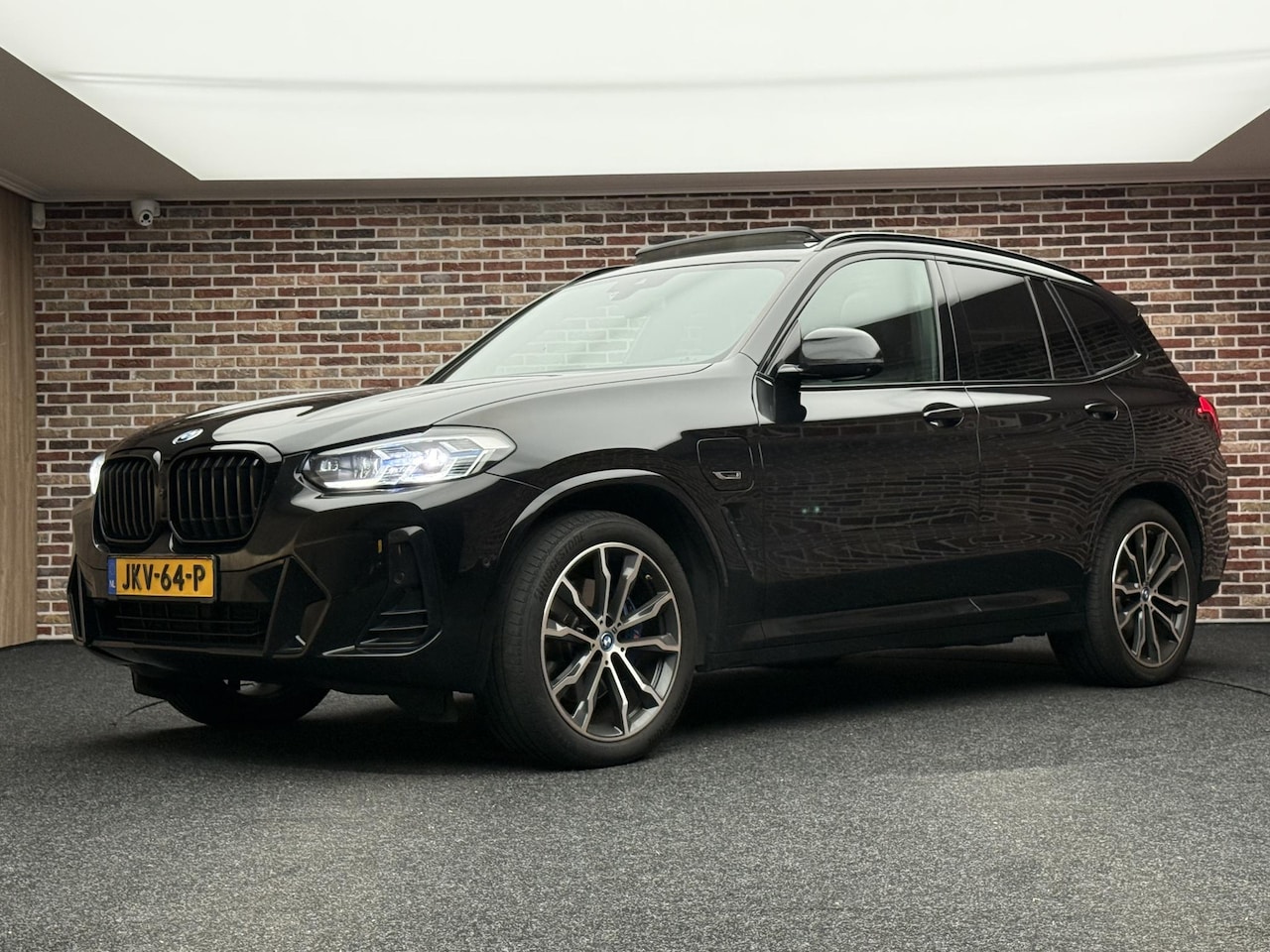 BMW X3 - xDrive30e High Executive | Pano | Hud | Laser | - AutoWereld.nl