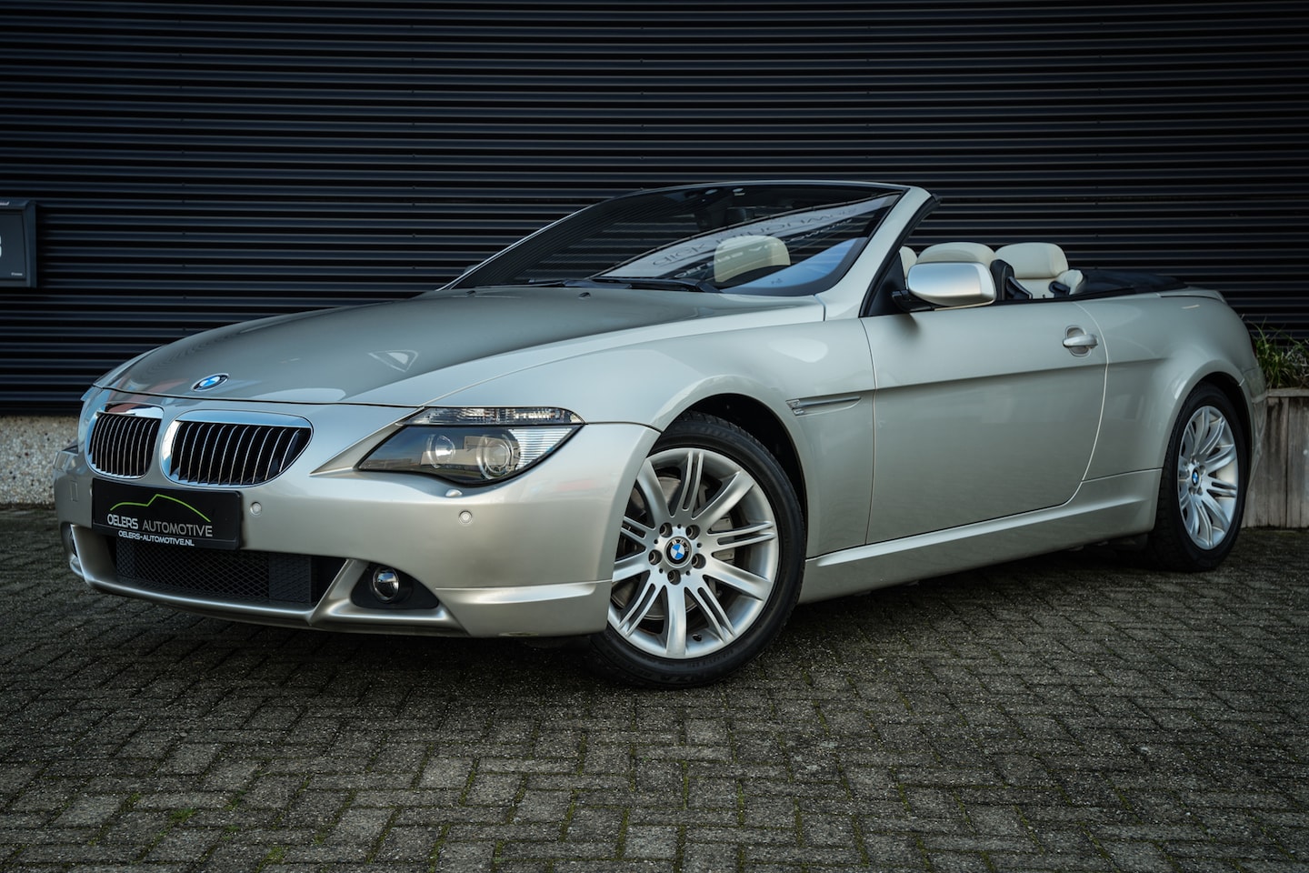 BMW 6-serie Cabrio - 650i Individual High Executive | BTW-auto | HUD | PDC | Bi-Xenon | Uniek! | - AutoWereld.nl