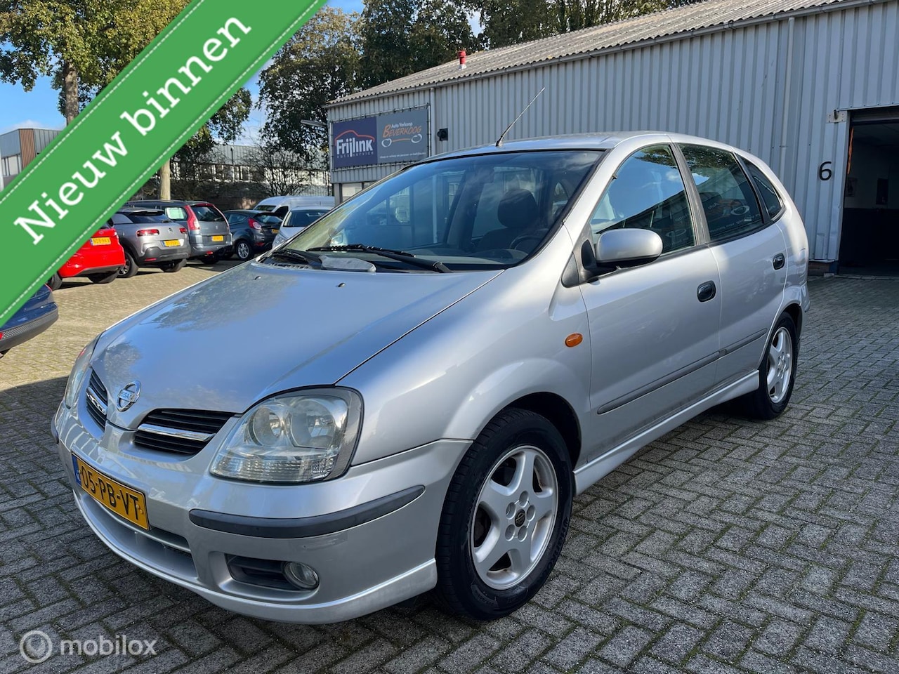 Nissan Almera Tino - 1.8 Tekna 1.8 Tekna - AutoWereld.nl