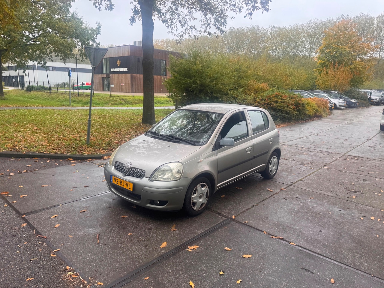 Toyota Yaris - 1.3 VVT-i S-Line Airco.Airco.5Deurs - AutoWereld.nl