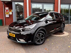 Kia Niro - 1.6 GDi PHEV DynamicLine | Trekhaak | Camera | 1 jaar Bovag garantie