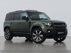 Land Rover Defender 110 - P300e X | ClearSight | Meridian Surround | Trekhaak | Luchtvering | Koelbox | Panoramadak