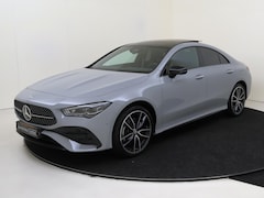 Mercedes-Benz CLA-Klasse - 250 e Business Solution AMG / Panoramadak/ 19 inch/ Night/ Memory/ Head Up/ Keyless/ Zéér