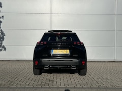 Peugeot 2008 - 1.2 Hybrid 145 GT | Panoramisch schuifdak | Alcantara bekleding | Adaptieve Cruise Control