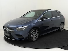 Mercedes-Benz B-klasse - 250 e Business Solution AMG / Panorama-dak / Stoelverwarming / Achteruitrijcamera /