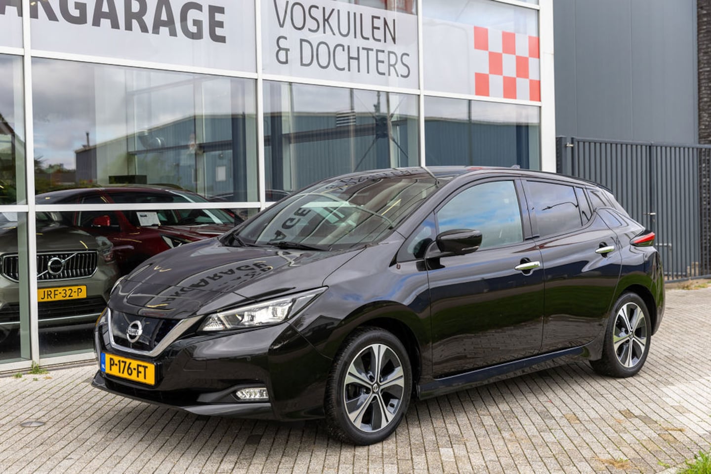 Nissan LEAF - Tekna 40 kWh Tekna 40 kWh - AutoWereld.nl