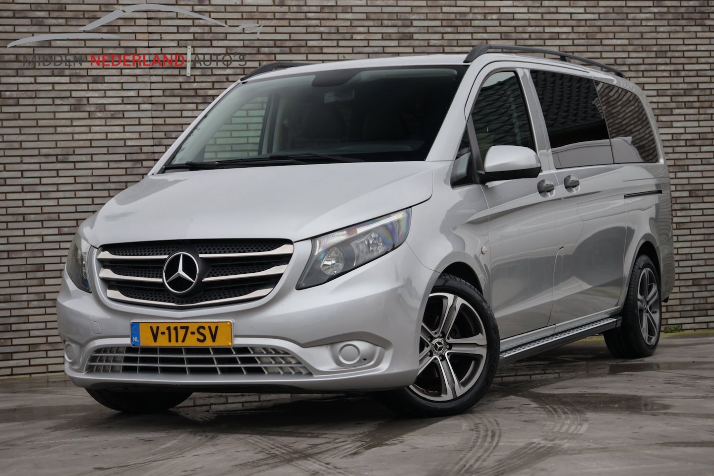 Mercedes-Benz Vito - 114 CDI Lang DC Comfort * 6 PERSOONS * LEER * AUTOMAAT * - AutoWereld.nl