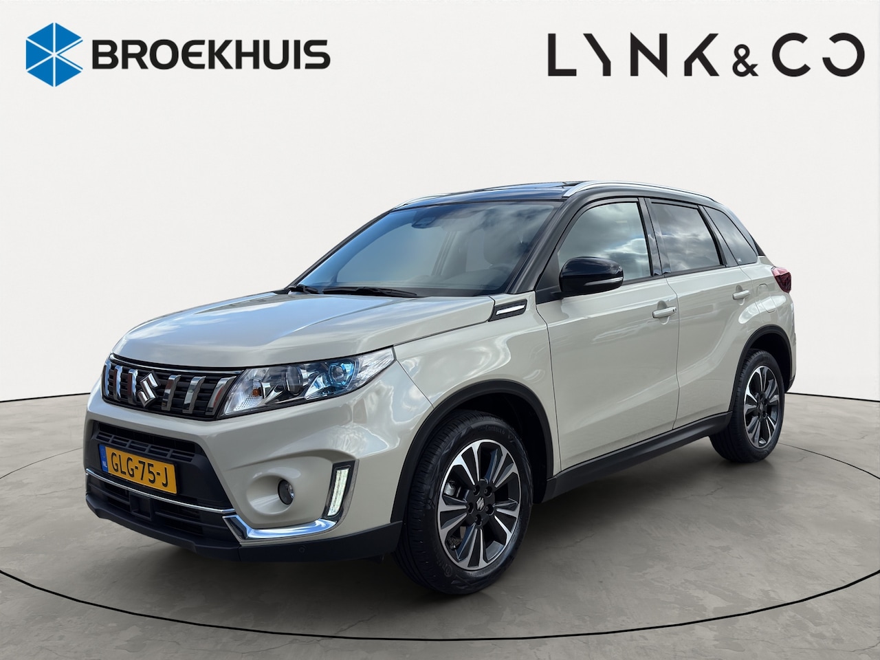 Suzuki Vitara - 1.4 Boosterjet AllGrip Stijl | Panoramadak | Achteruitrijcamera | Cruise control adaptief - AutoWereld.nl