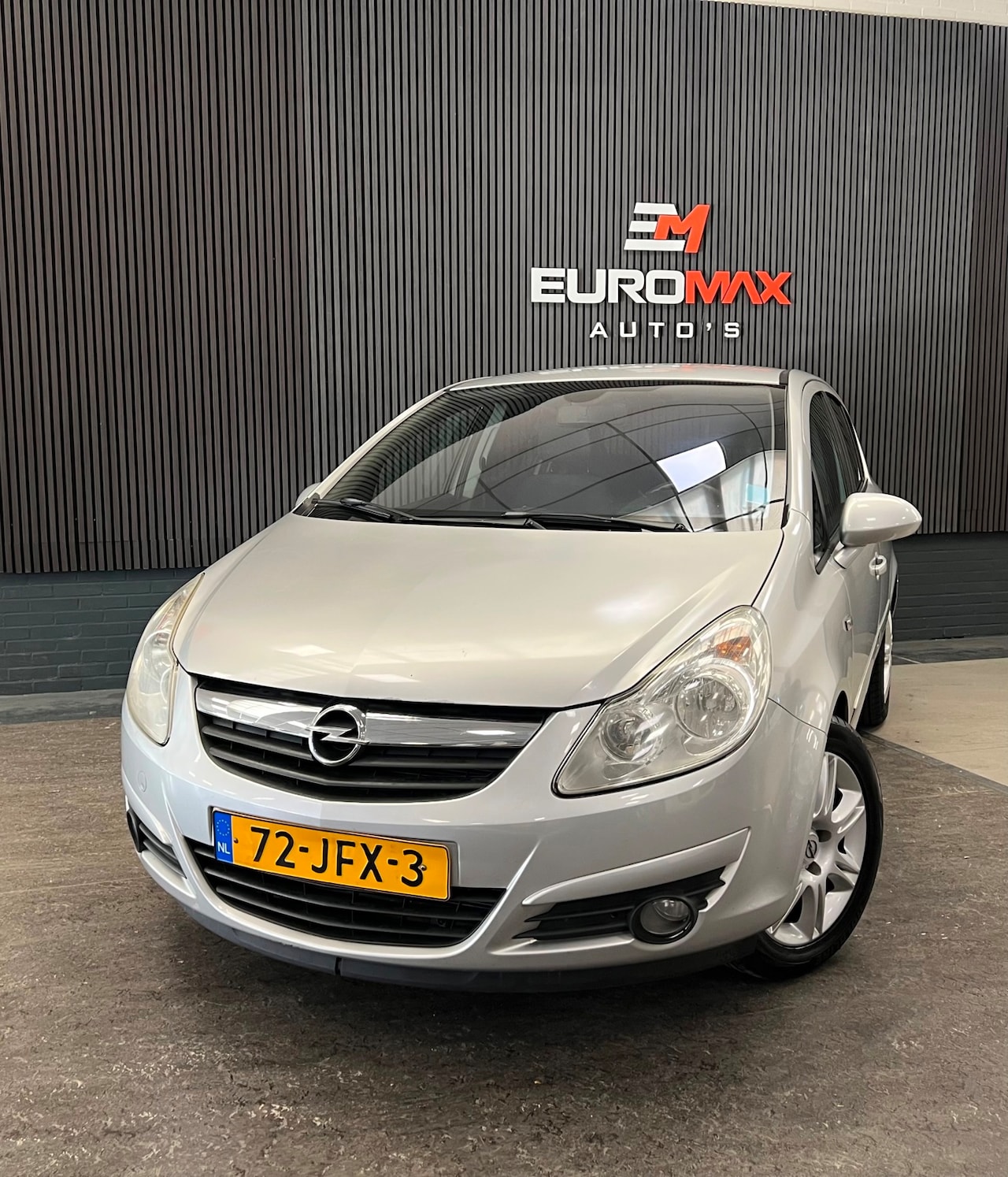 Opel Corsa - 1.2-16V Cosmo - 2e Eigenaar - NAP - Cruise - Trekhaak - AutoWereld.nl