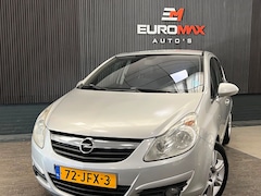 Opel Corsa - 1.2-16V Cosmo - 2e Eigenaar - NAP - Cruise - Trekhaak