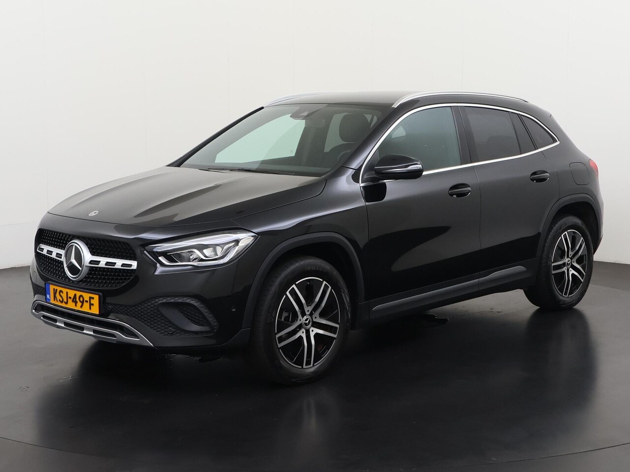 Mercedes-Benz GLA-Klasse - 250e Business Line | Camera | Elektr achterklep | LED High Performance | Zondag Open! - AutoWereld.nl