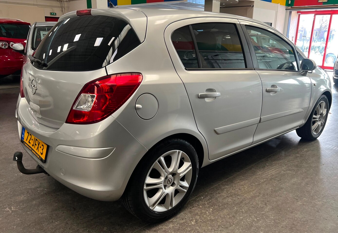 Opel Corsa - 1.2-16V Cosmo - 2e Eigenaar - NAP - Cruise - Trekhaak - AutoWereld.nl