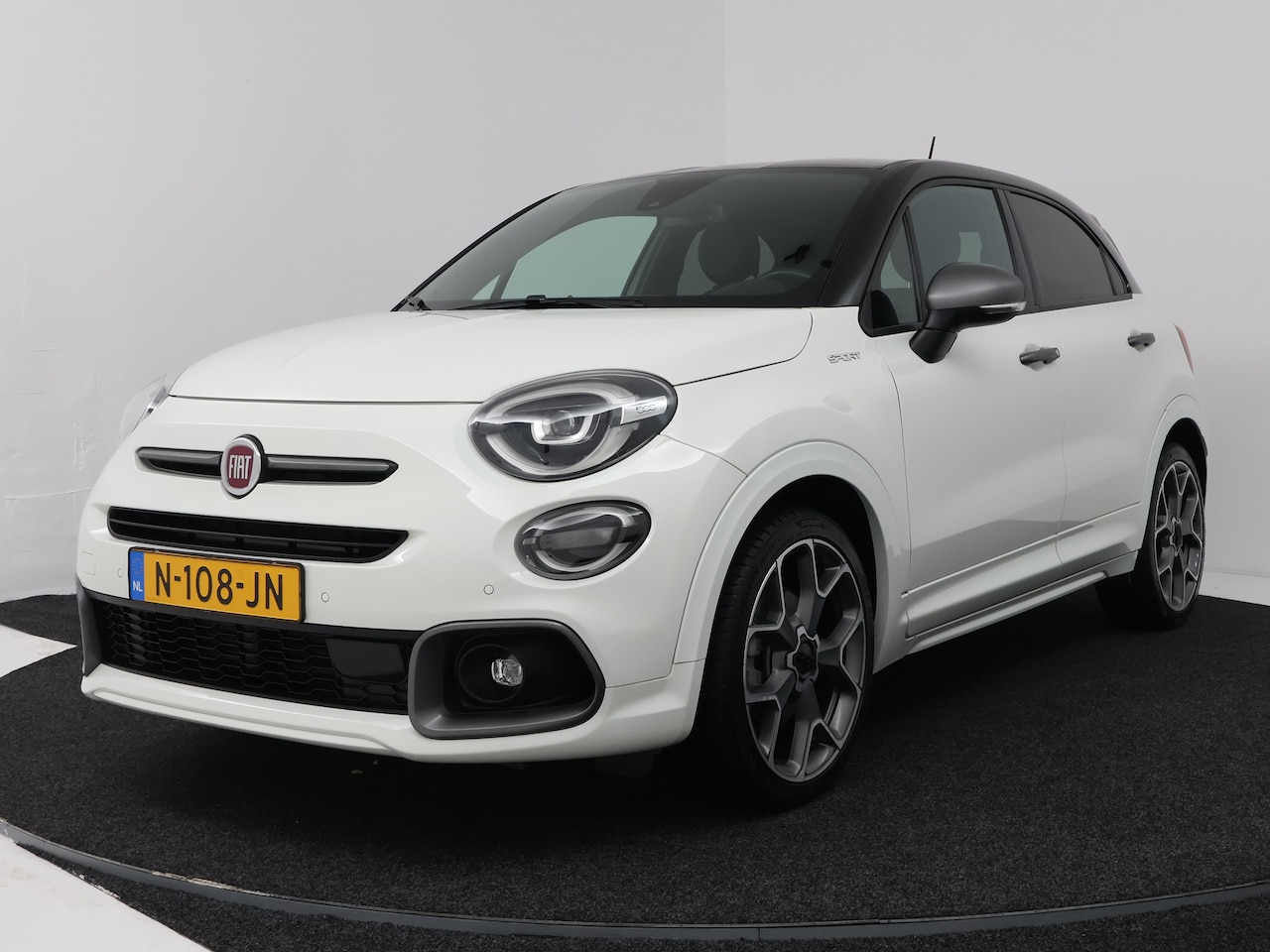 Fiat 500 X - 1.3 FireFly Turbo 150 Sport automaat | Trekhaak | Navigatie | Camera | - AutoWereld.nl