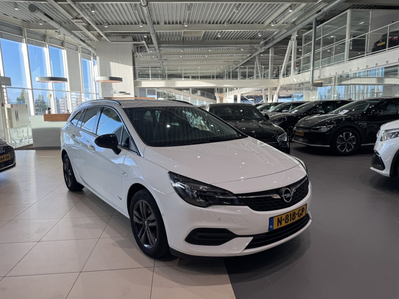 Opel Astra Sports Tourer - 1.2 Design & Tech 1.2 Design & Tech - AutoWereld.nl