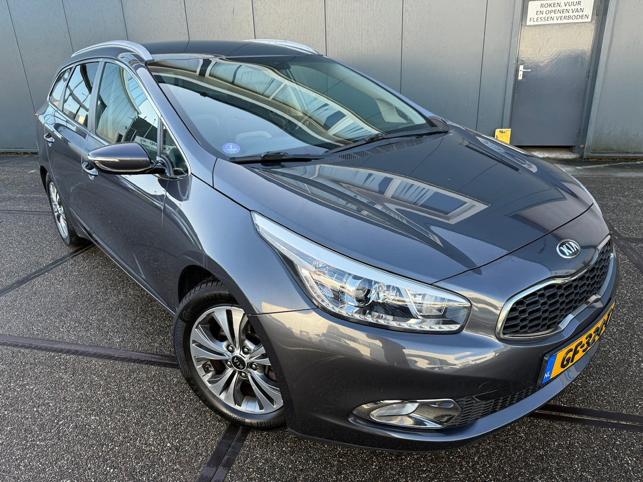 Kia Cee'd Sportswagon - 1.6 GDI BusinessLine|CAMERA|NAVI|BLUETOOTH| - AutoWereld.nl
