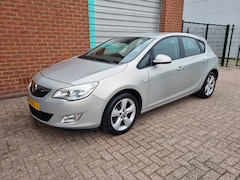 Opel Astra - 1.4 Turbo Edition 5-drs Clima Bj:2010 NAP