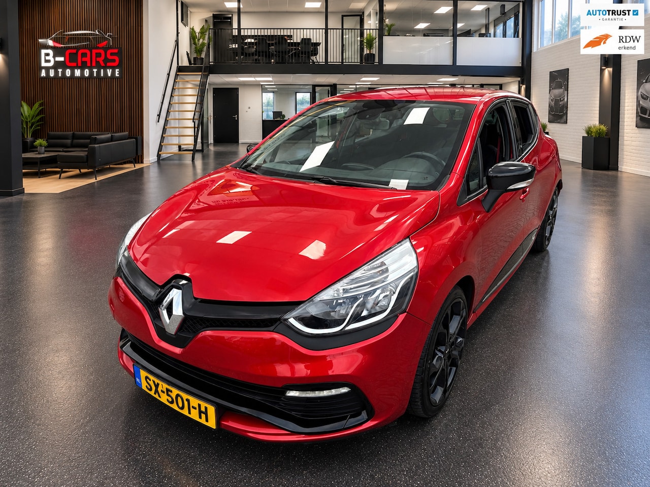 Renault Clio - 1.6 R.S. Trophy|NAVI|CRUISE|PDC|RACING!! - AutoWereld.nl