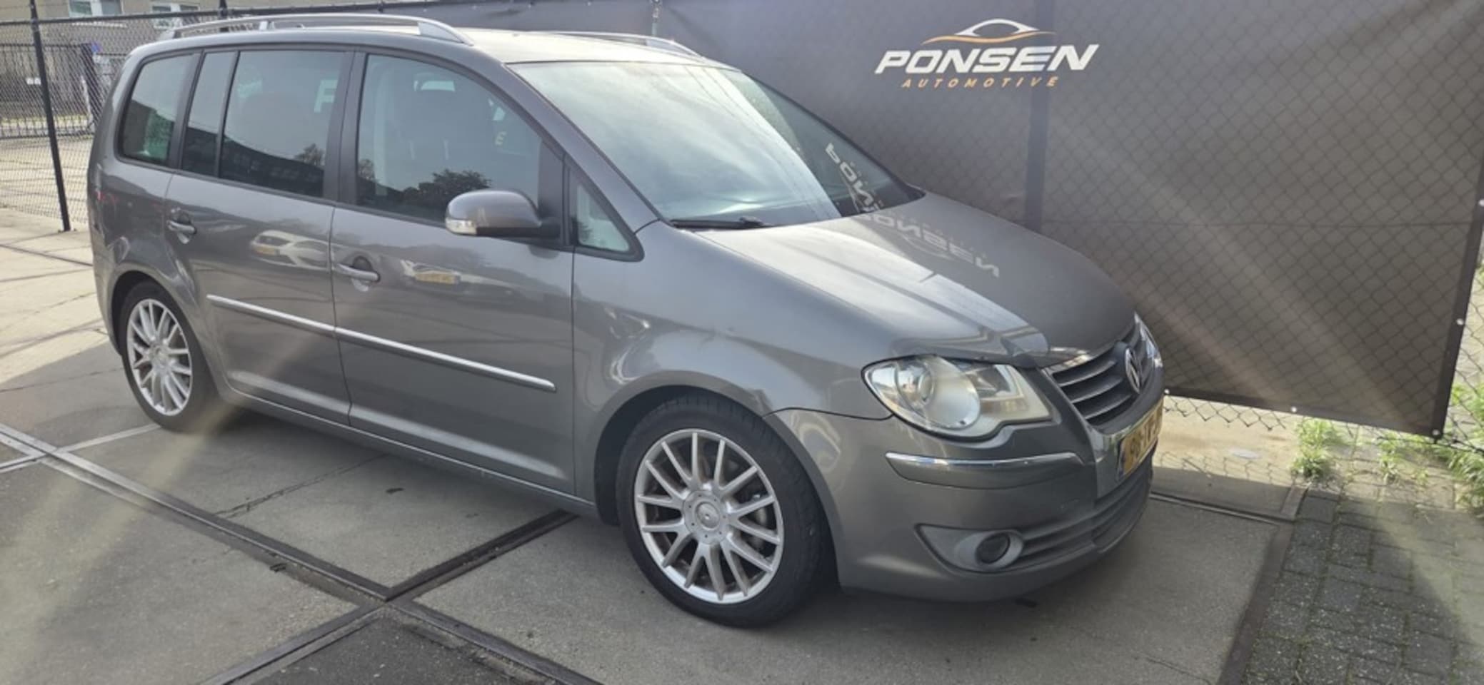 Volkswagen Touran - 1.4 TSI Highline Business automaat - AutoWereld.nl