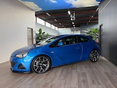 Opel Astra GTC - 2.0 Turbo OPC, eerste eigenaar, compleet nieuwe motor met garantie