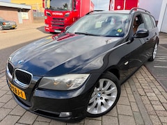 BMW 3-serie Touring - 320d 2009 SPORT LINE LEDER NAP ZEER GOED ONDERHOUDEN