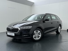 Skoda Octavia Combi - 1.0 TSI Ambition | 110 PK | Trekhaak afneembaar | Cruise control | Climate control | LED v