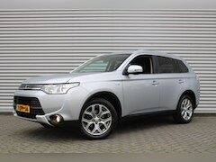 Mitsubishi Outlander - 2.0 PHEV Business Edition X-Line | Navi | Clima | Camera | Trekhaak | Keyless | 18" LM |