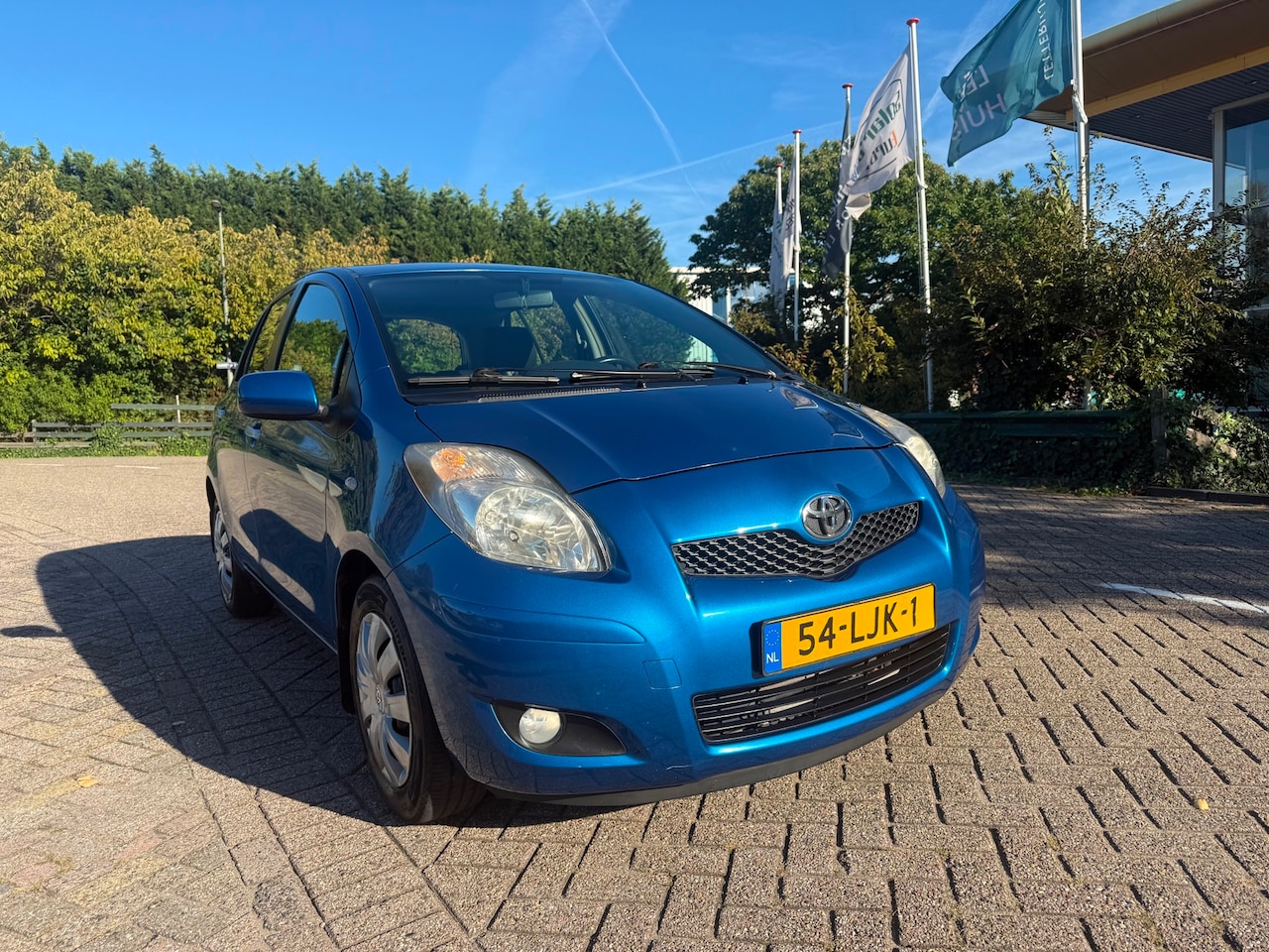Toyota Yaris - 1.3 VVTi Aspiration_AIRCO_5 DEURS_NETTE AUTO - AutoWereld.nl