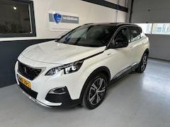 Peugeot 3008 - 1.2 PureTech GT Line Navi|Pano|Led|Stoelverwarming/massage