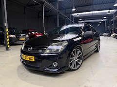 Opel Astra GTC - 2.0 T OPC 240 PK Nürburgring Recaro|Navi|Camera