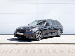 BMW 3-serie Touring - 320i M-Sport Pro | Panoramadak