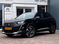 Peugeot 2008 - 1.2 PT Allure | 130 PK | Trekhaak | Navigatie | NL-Auto | Parkeersensoren | Climate Contro