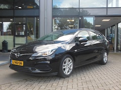 Opel Astra Sports Tourer - 1.2 Edition Staat in De Krim
