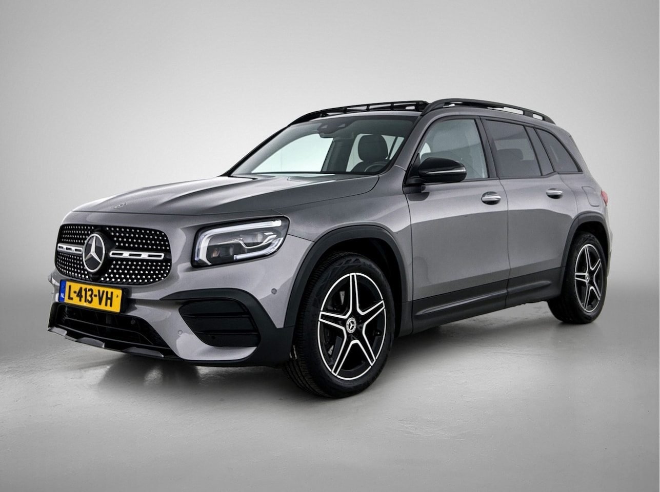 Mercedes-Benz GLB - 200 Business Solution AMG 7p. 7 Persoons | AMG Line | Night pakket | Panorama Schuif-Kante - AutoWereld.nl