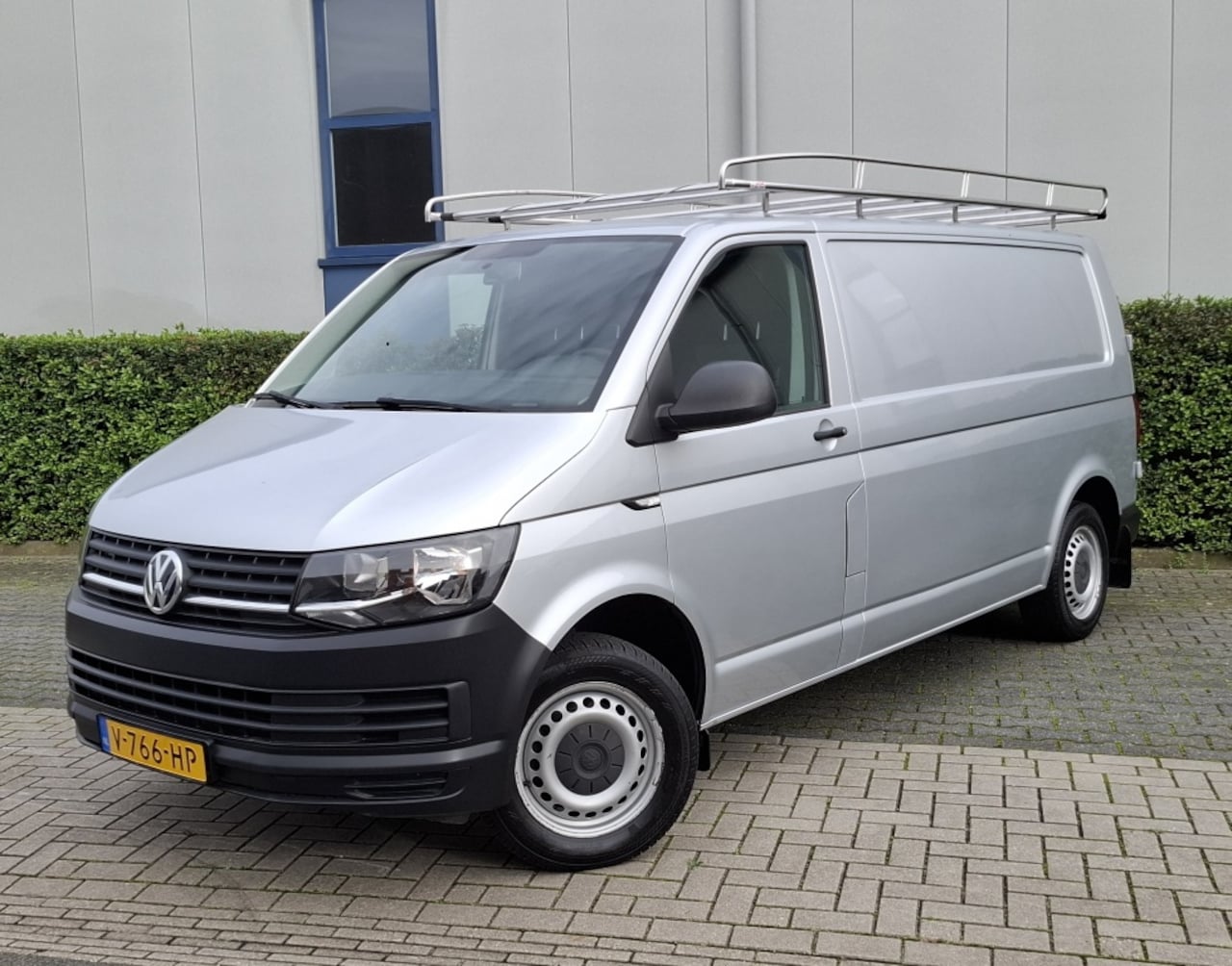 Volkswagen Transporter - GB 2.0 TDI 110pk L2H1 340/2800 Comfortline - AutoWereld.nl