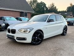 BMW 1-serie - 116i High Executive Sport|Nieuwe Ketting + Klepseals|Leder|Navigatie|Cruise control|Climat