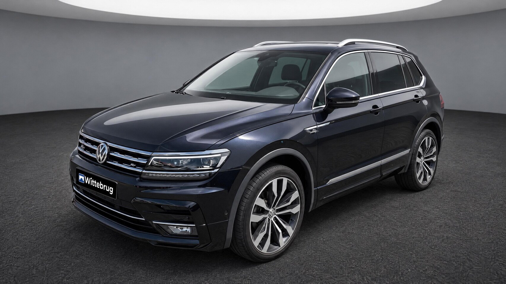 Volkswagen Tiguan Allspace - 1.4 TSI Highline Business R / 20"LMV / NAVI / APP.Connect / PANODAK / CAMERA / LEDER - AutoWereld.nl