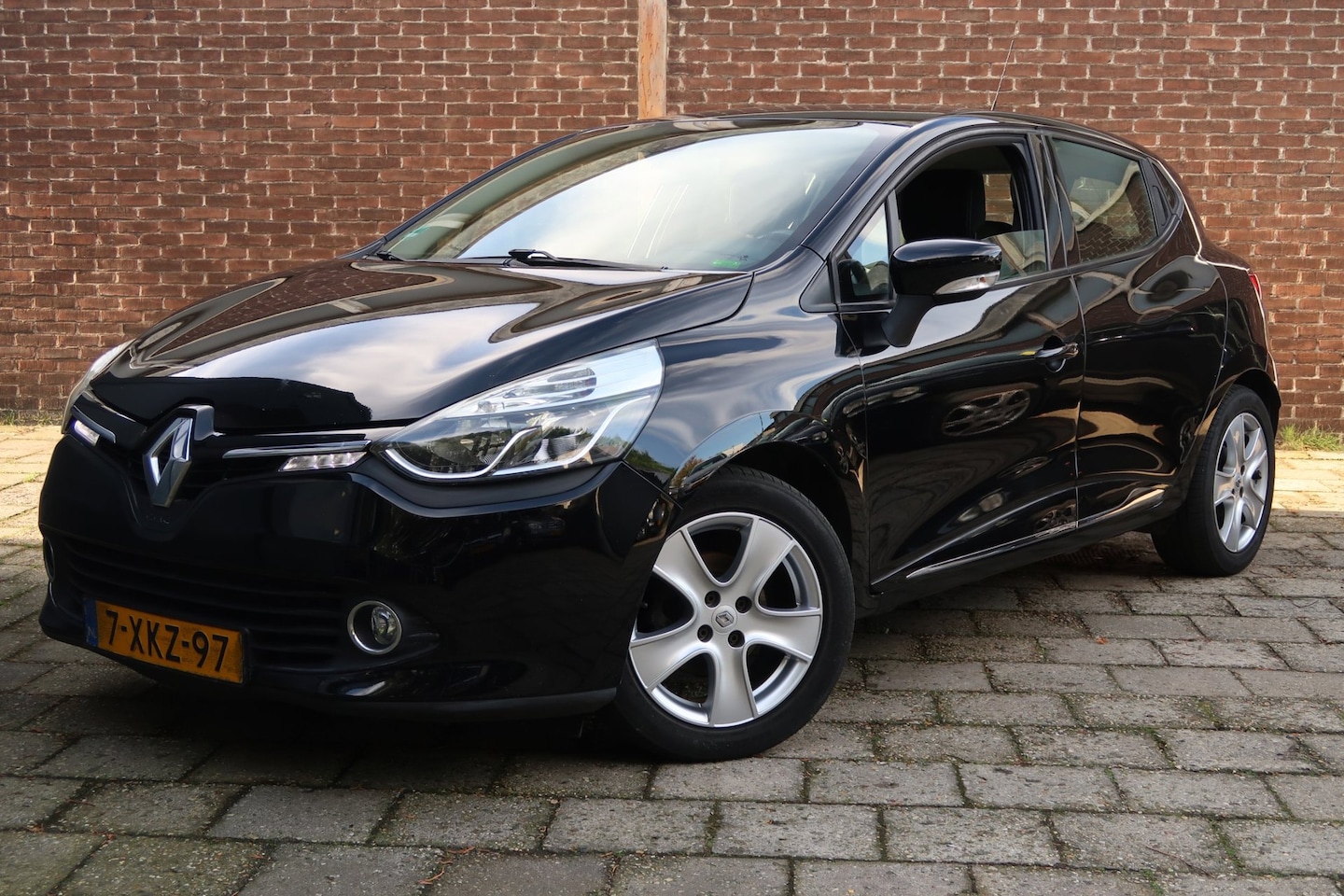 Renault Clio - 0.9 TCe Dynamique *Rijklaarprijs *Onderhouden *APK - AutoWereld.nl