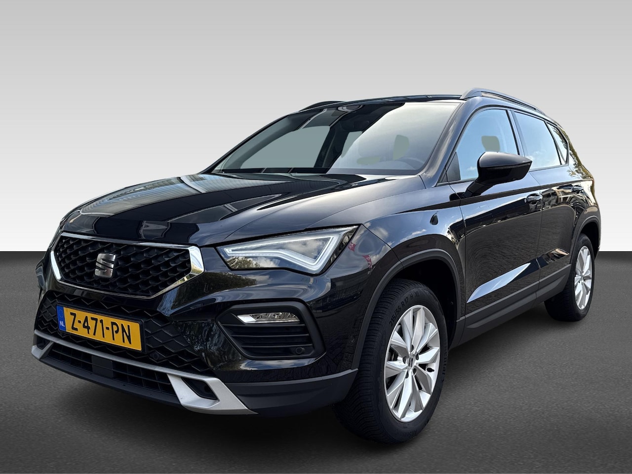 SEAT Ateca - 1.5 TSI Style Business Intense | Achteruitrijcamera | Airco (automatisch) | Bluetooth tele - AutoWereld.nl